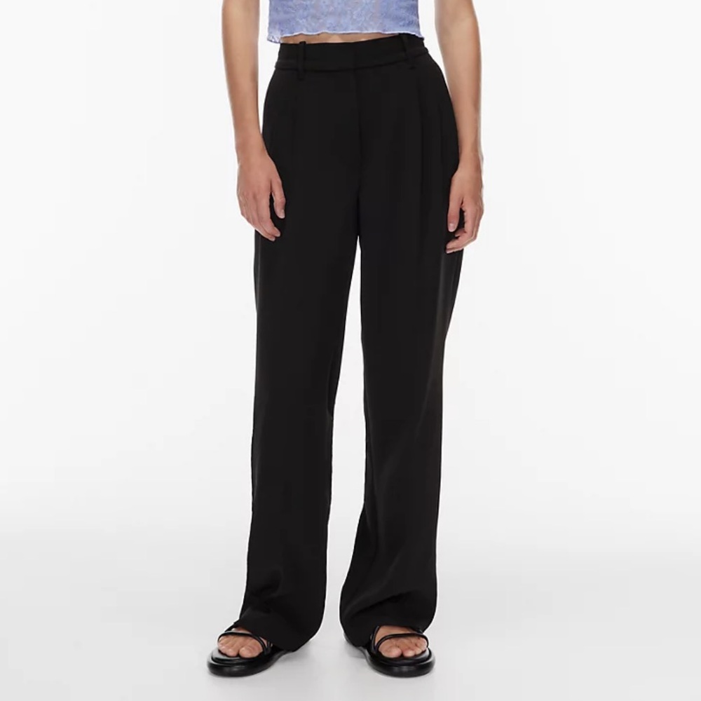 Aritzia Effortless Pants
